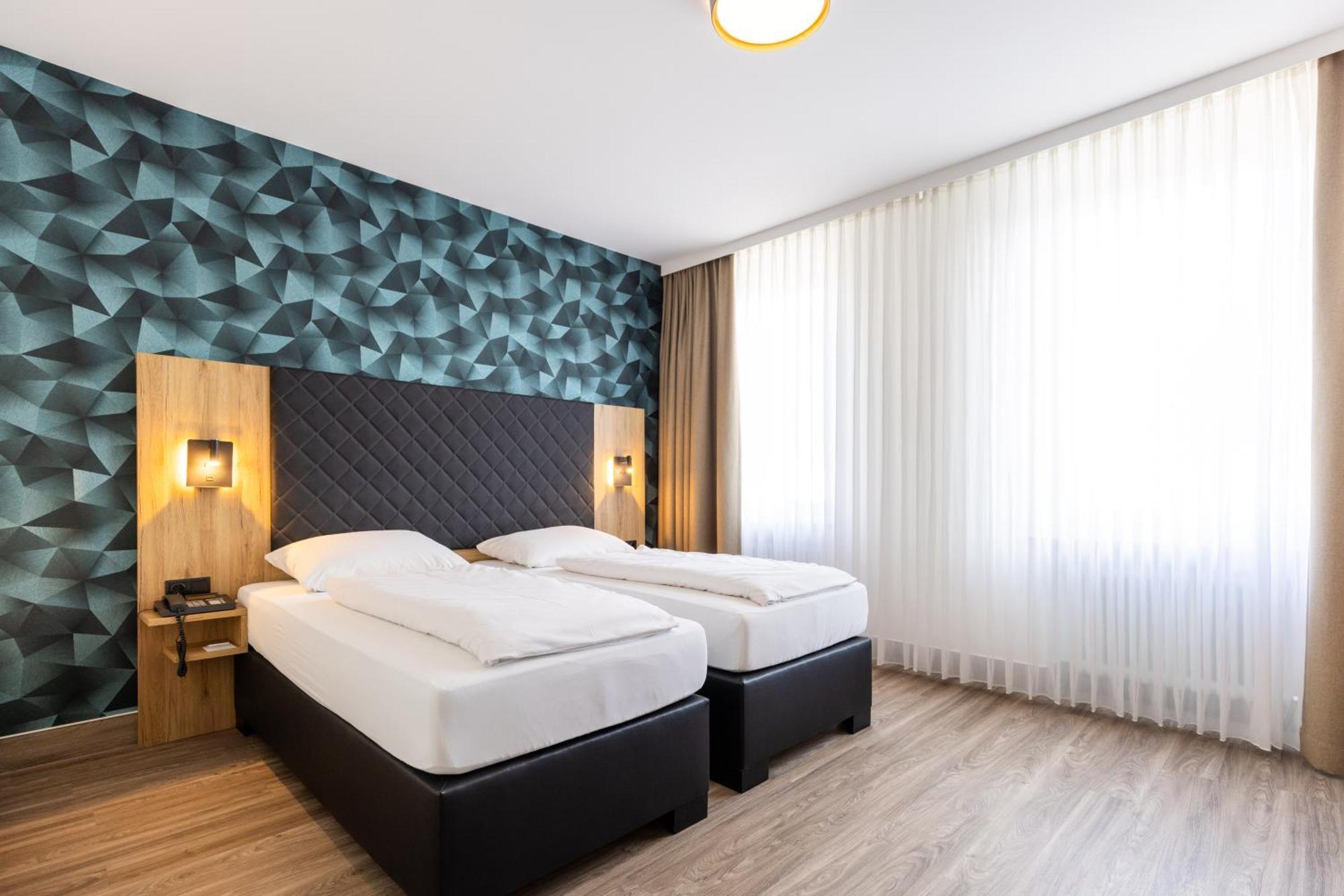 Hotel Partner Lenz 3*